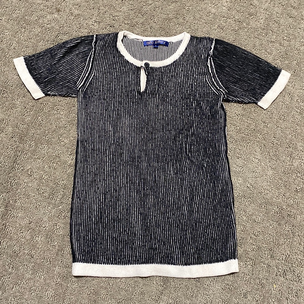 Alpha Perry boys top